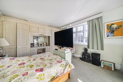 4 bedroom detached house for sale, Radnor Road, Harrow