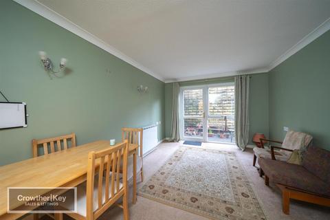 undefined, Park Road, Buxton