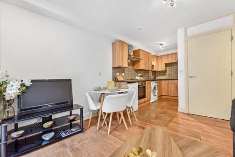 4 bedroom terraced house for sale, Carteret Way, London SE8