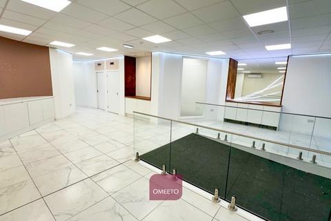 Retail property (high street) to rent, 4 Victoria St Derby DE1 1EQ