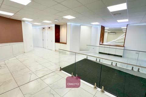 Retail property (high street) to rent, 4 Victoria St Derby DE1 1EQ