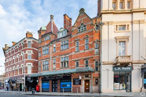 Retail property (high street) to rent, 4 Victoria St Derby DE1 1EQ