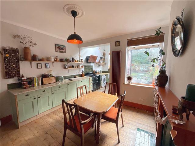 Kitchen diner