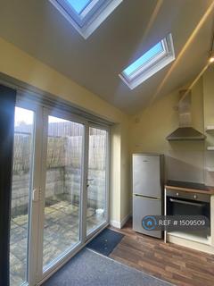 Studio to rent, West Steet, Banbury, OX16