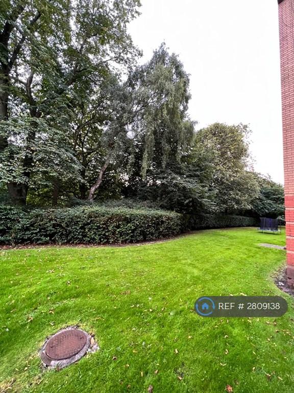 Rear Communal Gardens