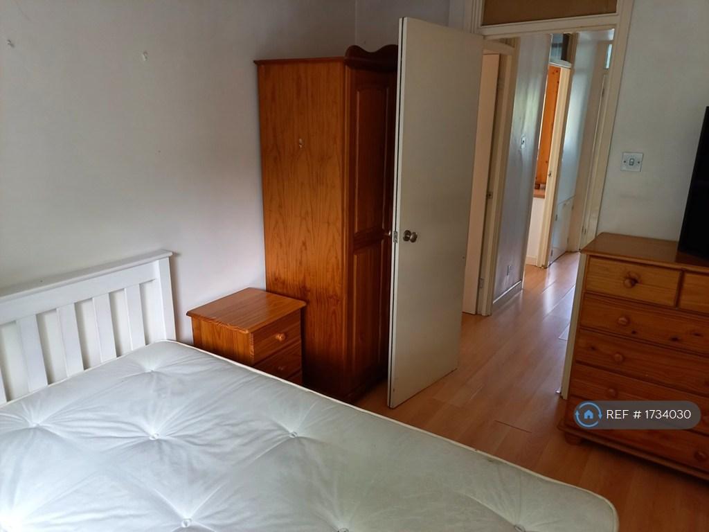 Room 4