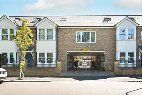 1 bedroom flat to rent, Beresford Road, London, E17