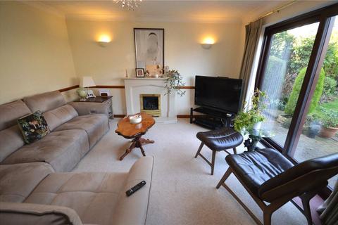 4 bedroom detached house for sale, Charndon Close, Luton, Bedfordshire, LU3