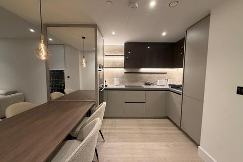 2 bedroom apartment to rent, Westmont Apartments, Fountain Park Way, London