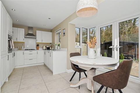 3 bedroom detached house for sale, Davy Avenue, Micklefield, Leeds, West Yorkshire