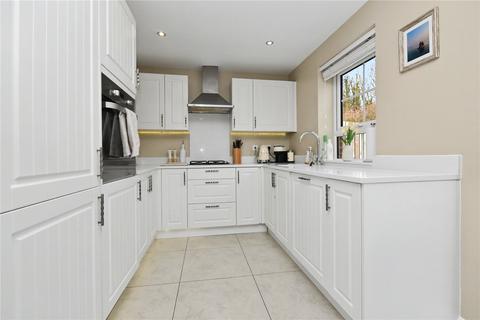 3 bedroom detached house for sale, Davy Avenue, Micklefield, Leeds, West Yorkshire
