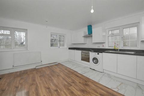 undefined, Aurelia Gardens, Croydon CR0
