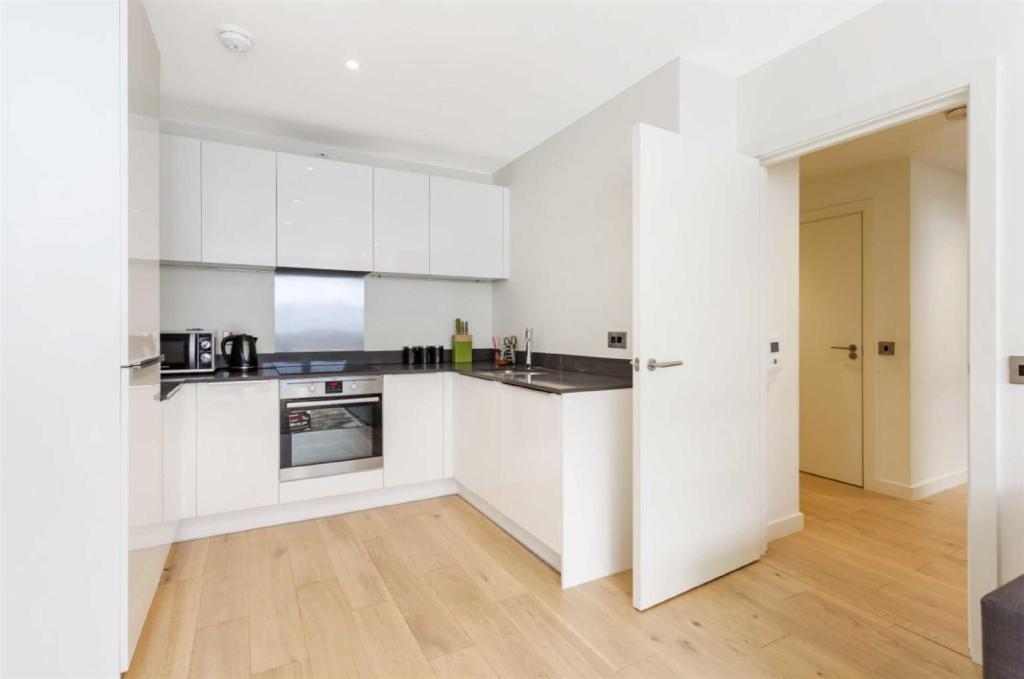Cara-house-capitol-way-colindale-nw9