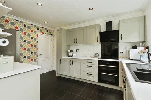 undefined, Hartland Road, Worksop