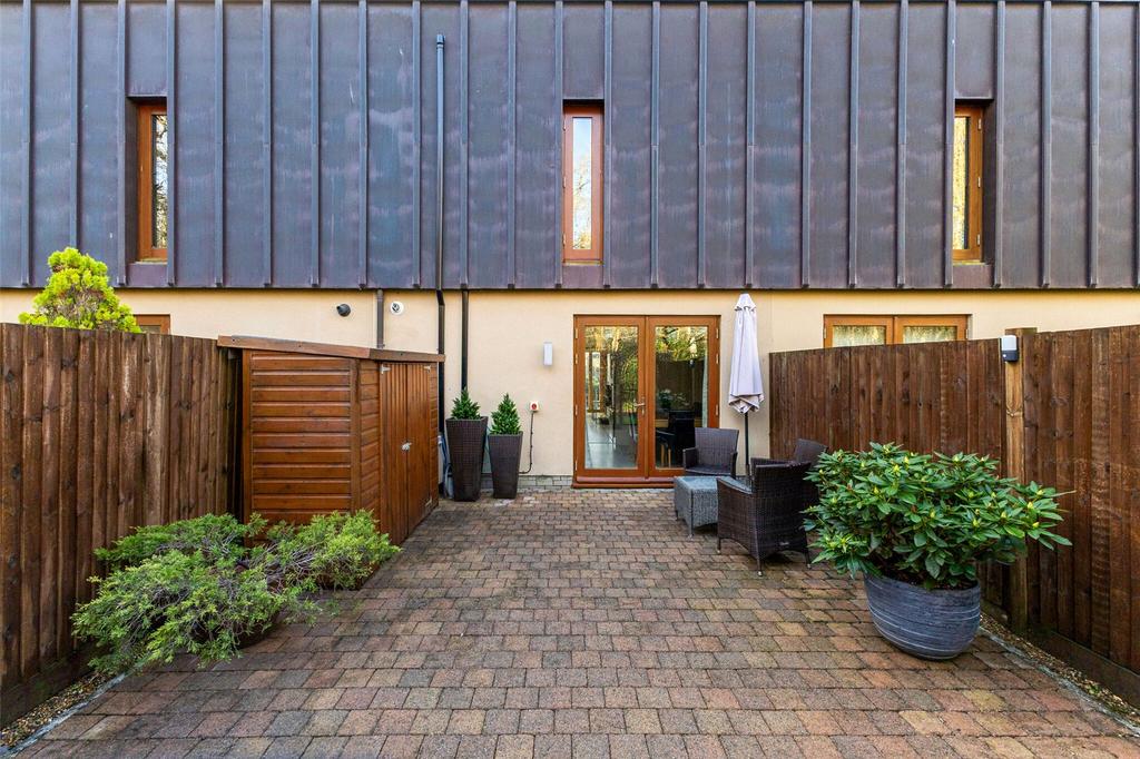 Rear Courtyard