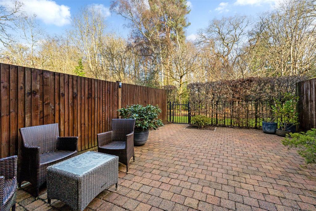 Rear Courtyard
