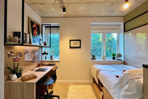 Flat share to rent, Avonmouth Street