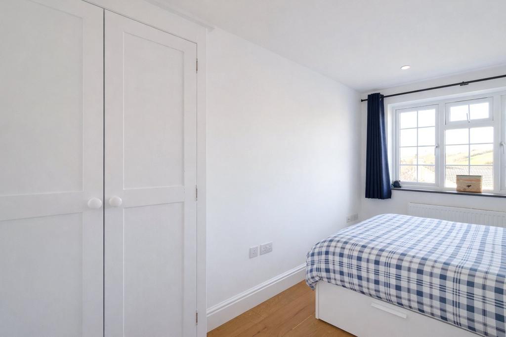Bedroom 4 (2)