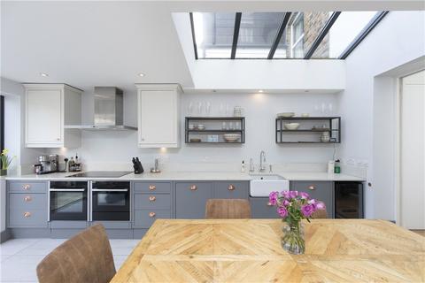 3 bedroom terraced house for sale, Queens Road, New Malden, KT3