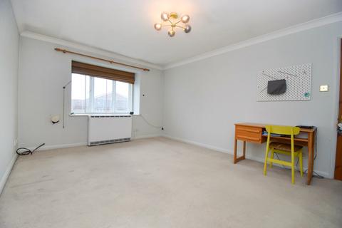 2 bedroom apartment for sale, Missenden Gardens, Burnham, Buckinghamshire, SL1