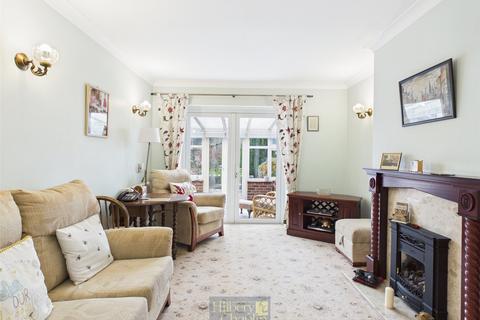 undefined, Woodland Avenue, Hutton, Brentwood, Essex, CM13
