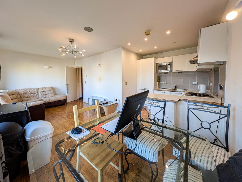 Apartment in London - View 4