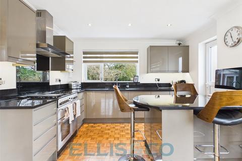 5 bedroom detached house for sale, Vauxhall Gardens, Tonbridge, Kent, TN11