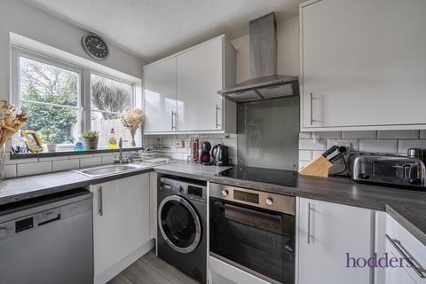 undefined, Monks Crescent, Addlestone, Surrey, KT15