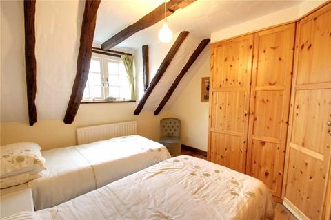 4 bedroom semi-detached house for sale, Willow Walk, Chertsey, Surrey, KT16