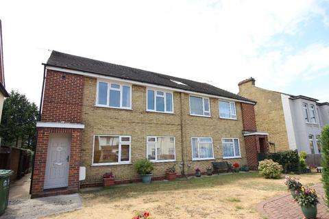 2 bedroom maisonette for sale, Ashford TW15
