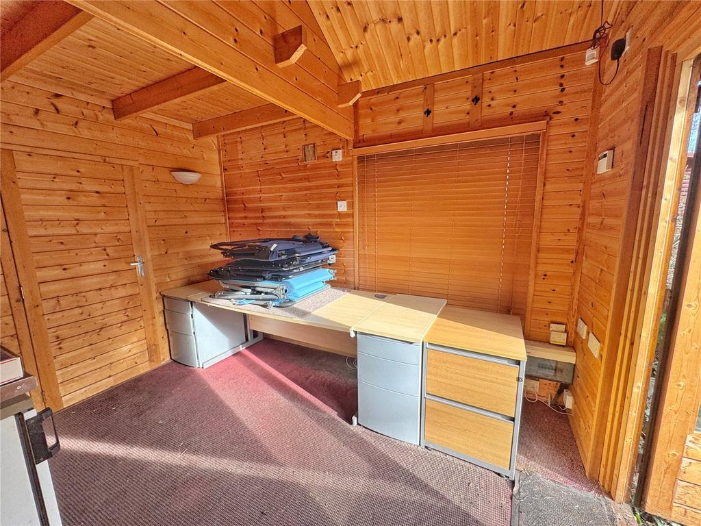 Cabin Office