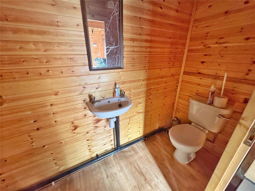 Cabin W.C.