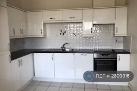 1 bedroom penthouse to rent, Windmill Road, Slough, SL1