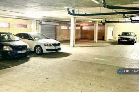 undefined, Windmill Road, Slough, SL1