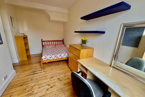 5 bedroom house to rent, Osmaston Street - 5 Bed, Lenton NG7