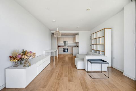 1 bedroom apartment to rent, Riverlight Quay, SW11