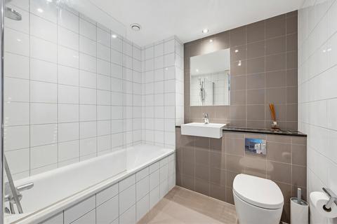 1 bedroom apartment to rent, Riverlight Quay, SW11