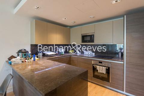 1 bedroom apartment to rent, Sovereign Court,  Hammersmith W6