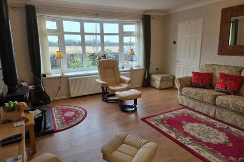 2 bedroom detached bungalow for sale, Rectory Lane, Skegness PE24