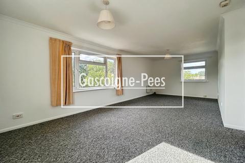 undefined, Binley Court, Tadley, RG26