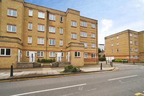 1 bedroom flat for sale, Westferry Road, London, E14