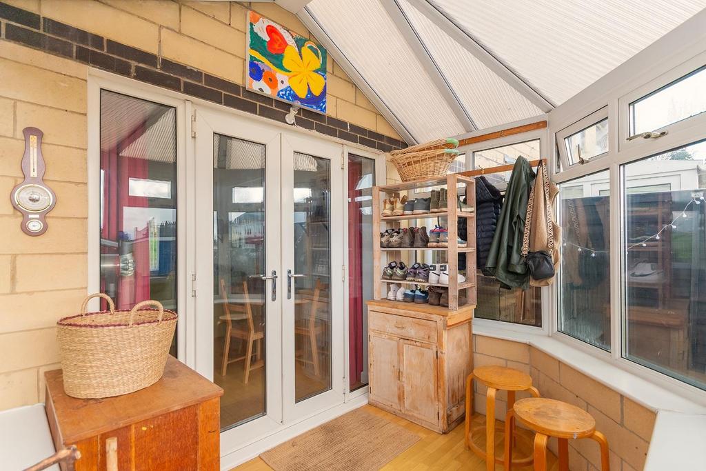 0 C8 GSG - Conservatory A.jpg