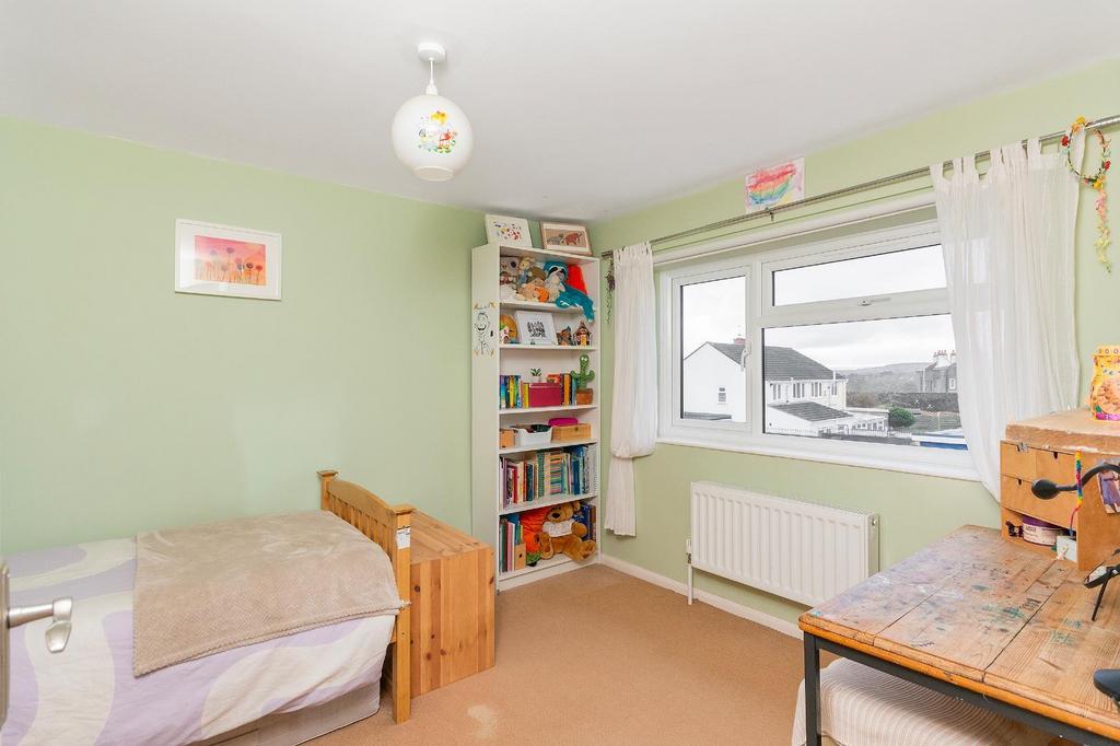 0 C8 GSG - Bedroom C.jpg