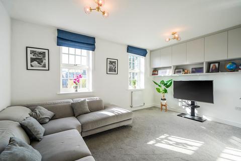 4 bedroom end of terrace house for sale, Collison Avenue, Barnet, EN5