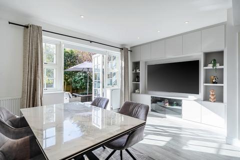 4 bedroom end of terrace house for sale, Collison Avenue, Barnet, EN5