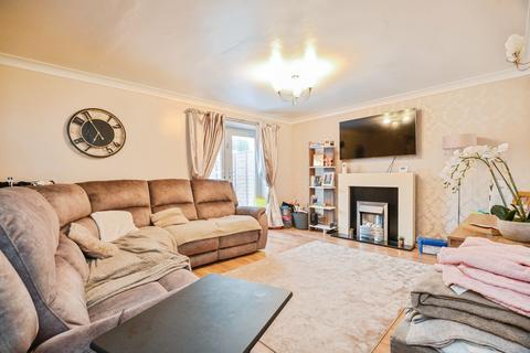 3 bedroom terraced house for sale, Faygate Court, Middlesbrough, TS8