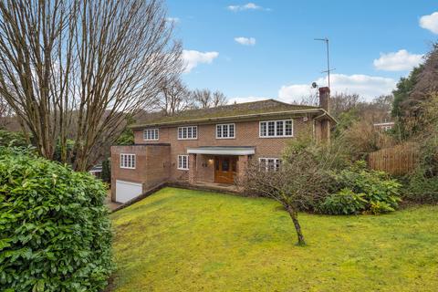 6 bedroom detached house for sale, Magnolia Dene, High Wycombe, HP15