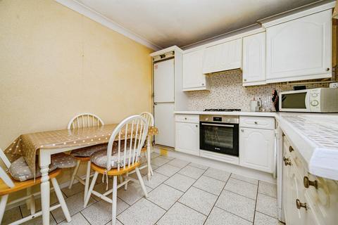 2 bedroom semi-detached house for sale, Isenburg Way, HEMEL HEMPSTEAD