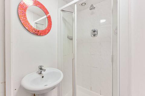 1 bedroom flat to rent, Brondesbury Road, Queen's Park, London, NW6