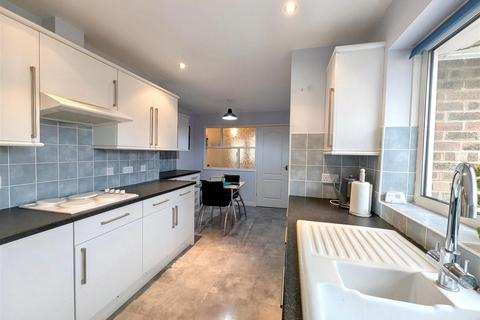 3 bedroom detached bungalow for sale, Binstead Lodge Road, Ryde